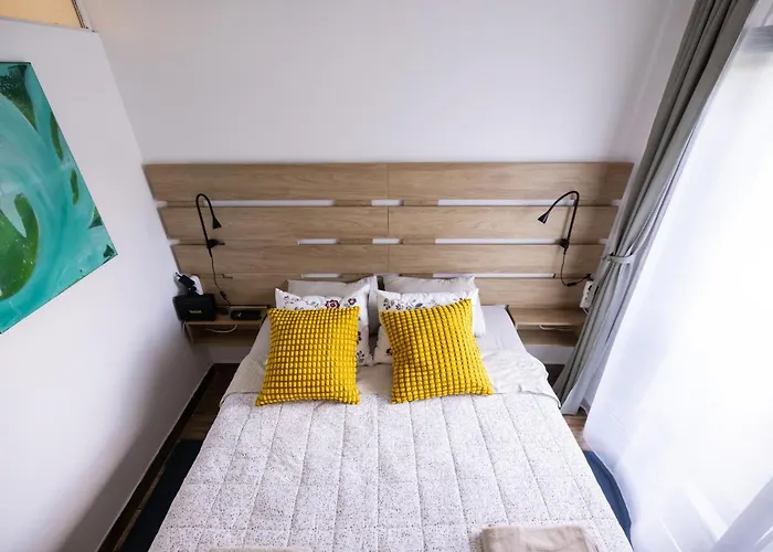 Piece Of Harmony Hedonica, * Rednek