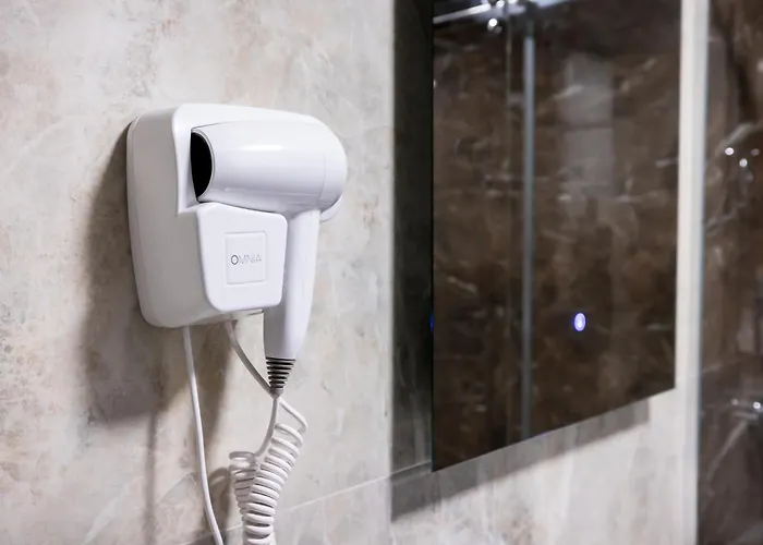 Piece Of Harmony Hedonica, Rednek